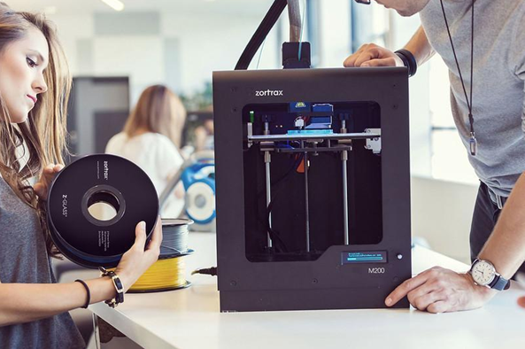 Повреждат ли се 3D принтерите и нуждаят ли се често от сервиз ?